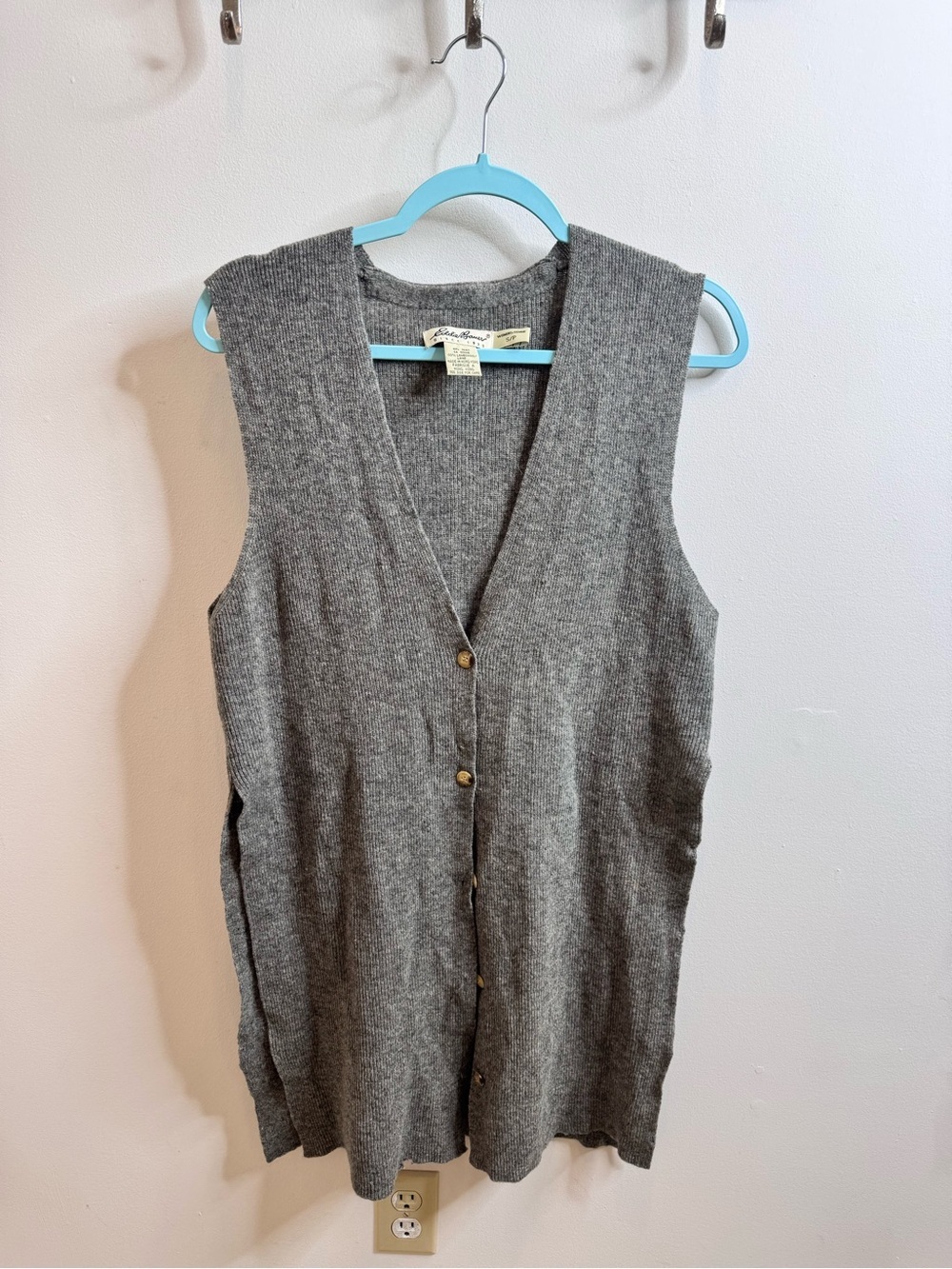 Eddie Bauer Heather Gray 100% Lambswool V-Neck Sweater Vest